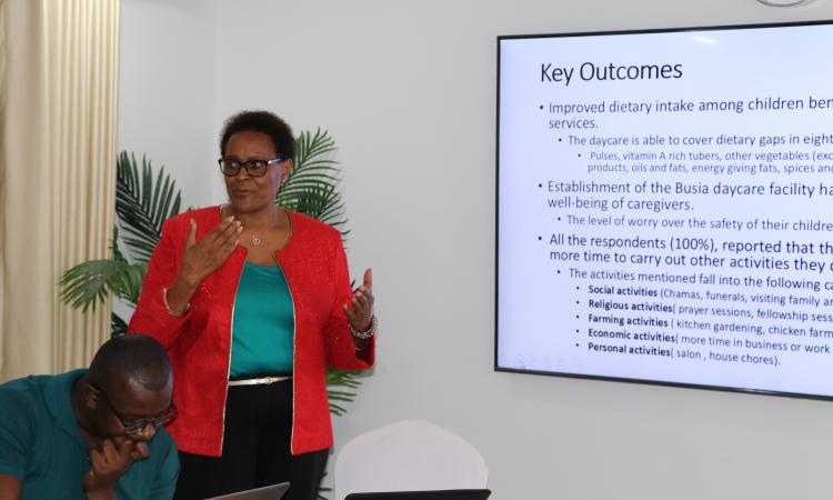 Prof Wambui Makau makes presentation during workshop